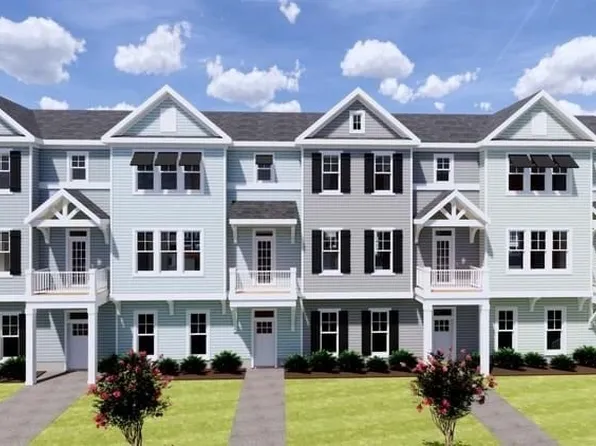 9627 21st Bay St, Norfolk, VA 23518