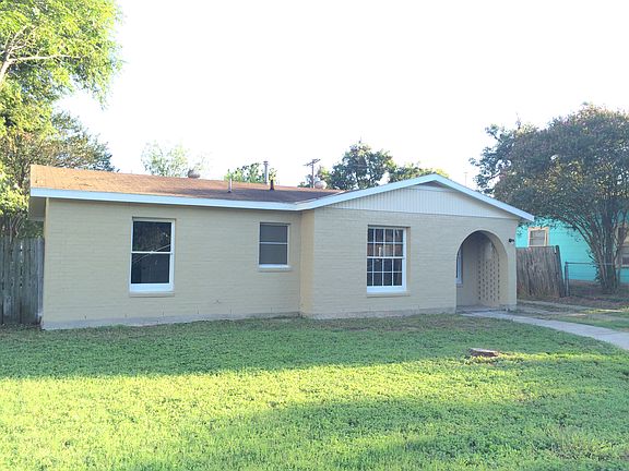 5th image of 118 Pool Dr