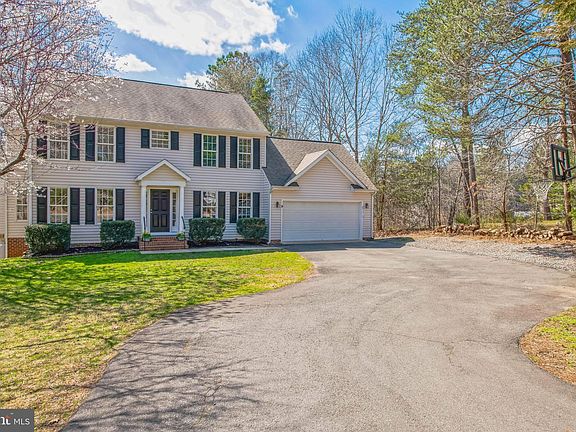 2nd image of 7910 S Woods Dr