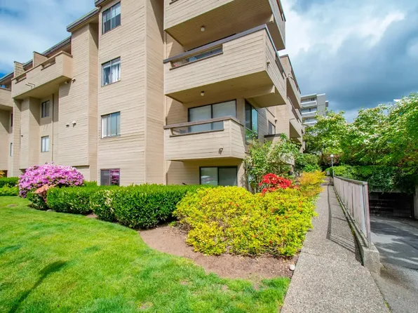 1363 Clyde Ave, West Vancouver, BC