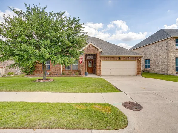 832 Peach Ln, Burleson, TX 76028