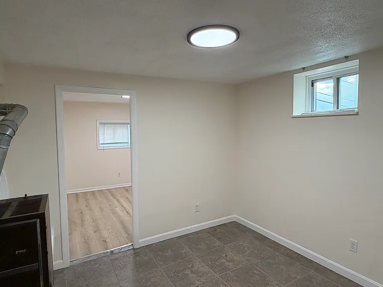 723 Pine St #1 — Photo 10
