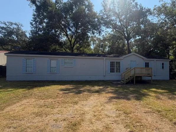 114 County Road 4001, Dayton, TX 77535