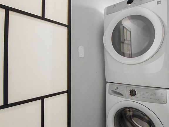 5th image of 618 W 136th St #4EE