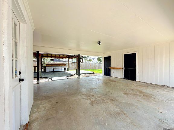 5th image of 10230 Azrok Ave