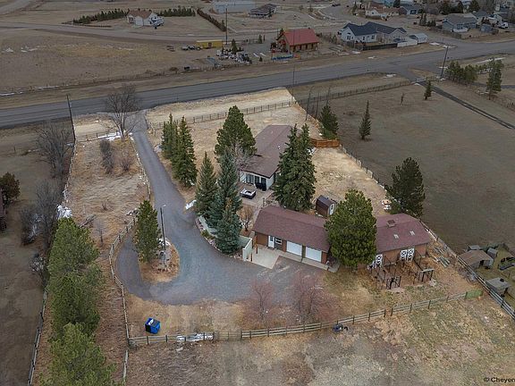 2nd image of 1319 Terry Ranch Rd