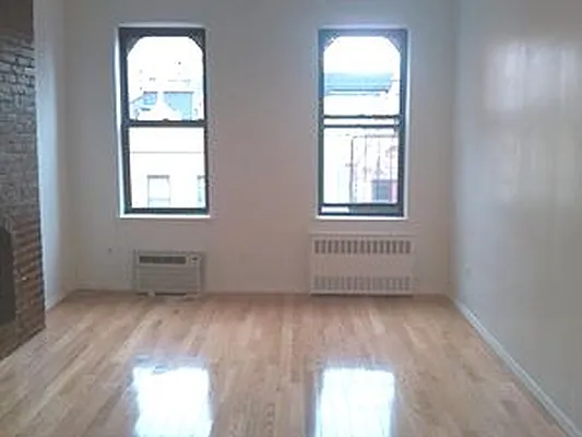 Rented by Douglas Elliman | media 28