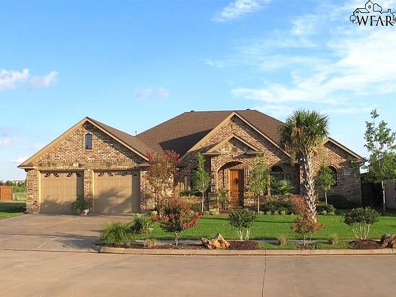 2nd image of 1723 Shoal Creek Dr