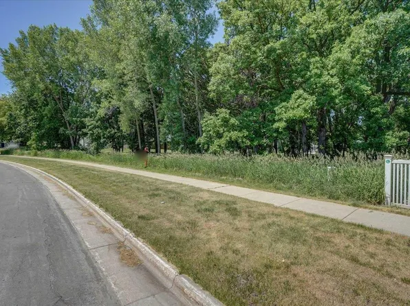 1182 O'Keeffe Avenue #577, Sun Prairie, WI 53590