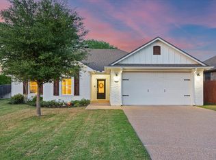 344 Hedrick Dr, Hewitt, TX 76643