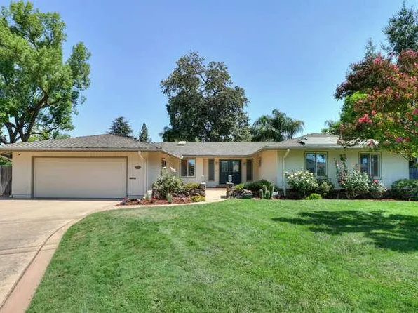 631 Cricket Ct, Sacramento, CA 95864