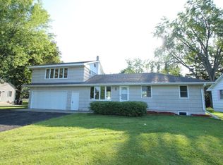 5540 Aldine St, Shoreview, MN 55126