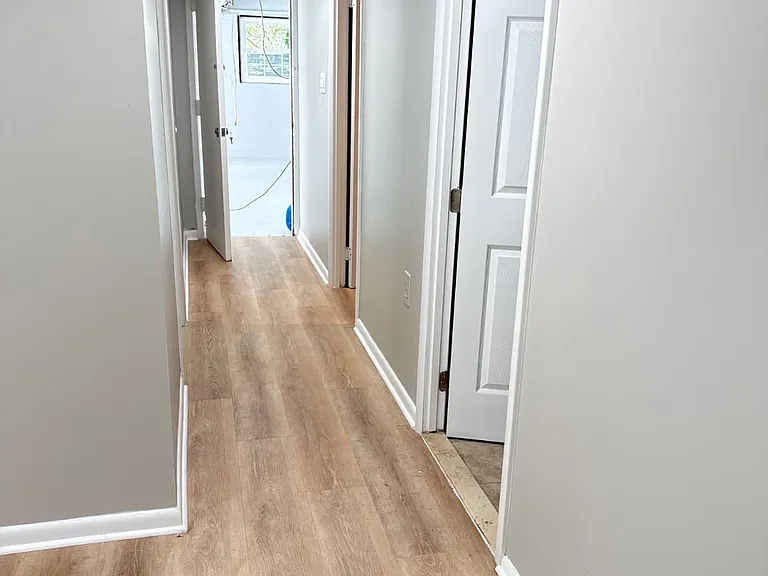 1260 Kenmore Dr — Photo 6