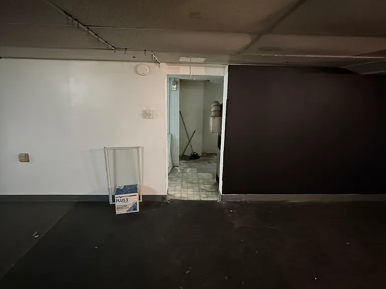5121 Cato St — Photo 35