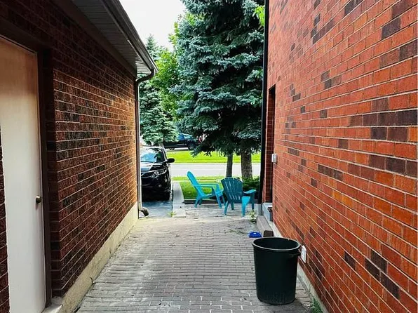 59 Black Oak Dr, Brampton, ON L6R 1B9