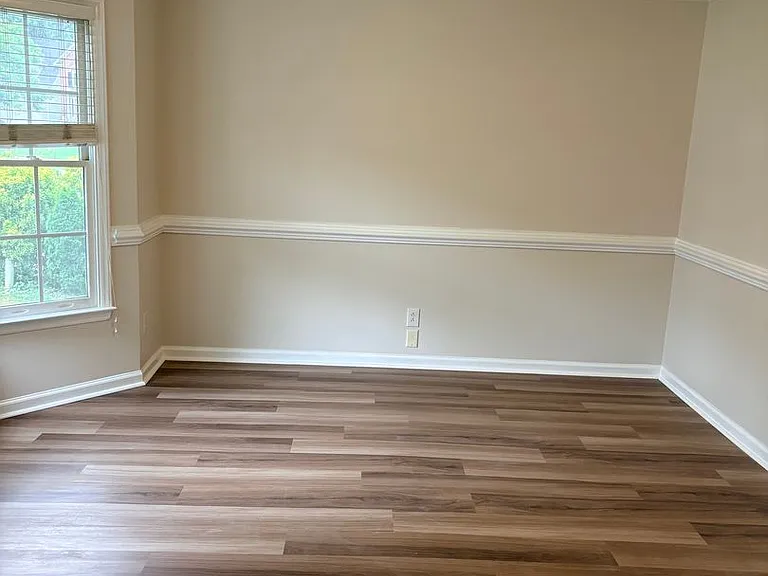 4911 Brompton Ln — Photo 6