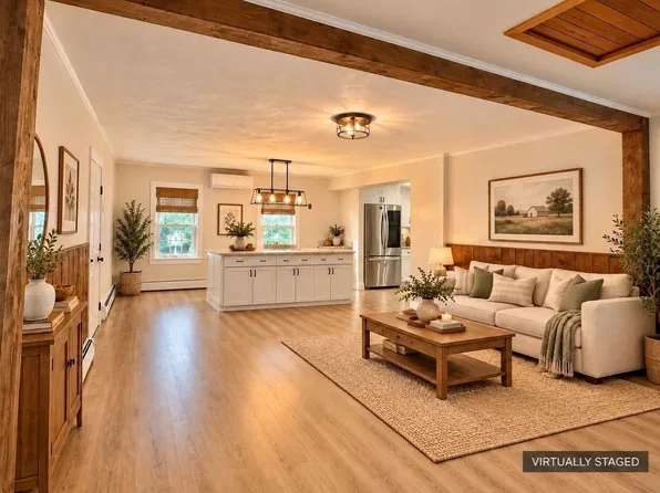 7 Bridal Path, Ashburnham, MA 01430