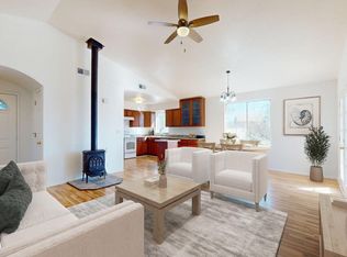 1529 E Cloud Rd, Phoenix, AZ 85086