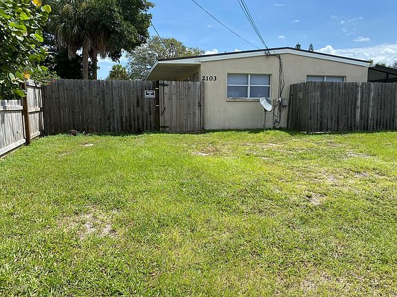 4th image of 2103 Highland Ave #2107