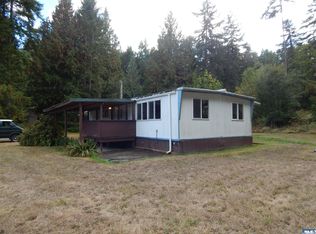404 S Barr Rd, Port Angeles, WA 98362