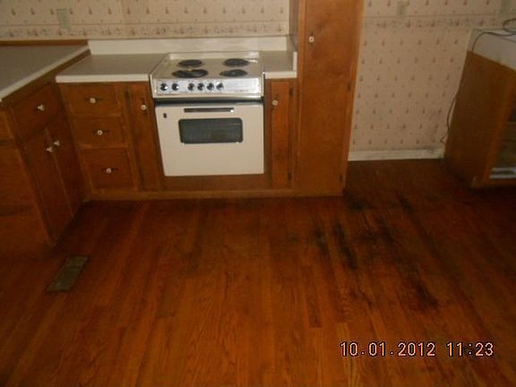 5th image of 502 Hermitage Wood Dr NW