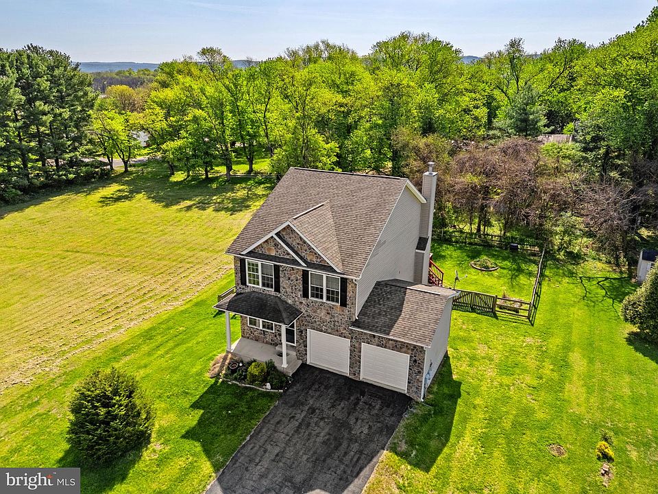 1st image of 67 C Edward Ln