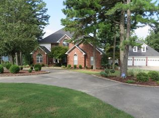 1008 Cliff Rd, Russellville, AR 72802