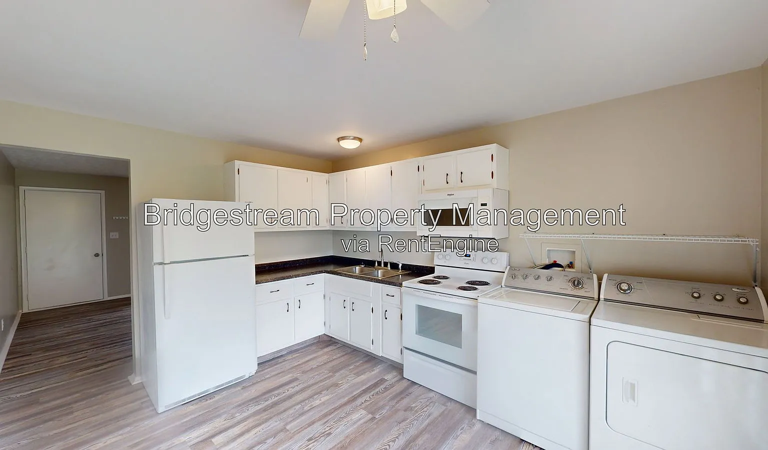2 bed, 1.0 bath, $995 — Photo 1