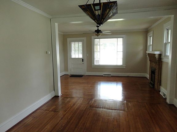 Dining room, living room