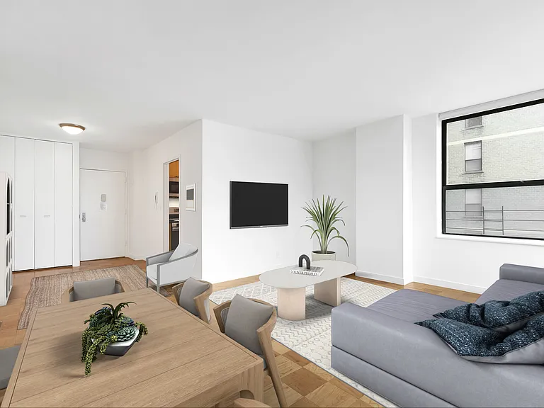 247 W 87th St #9F — Photo 2