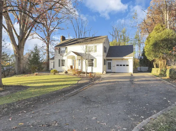 1105 E Chestnut St, Mount Vernon, OH 43050