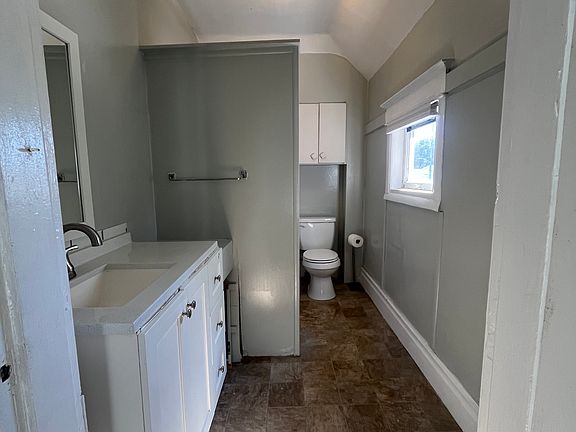 4th image of 1236 Spring St #2