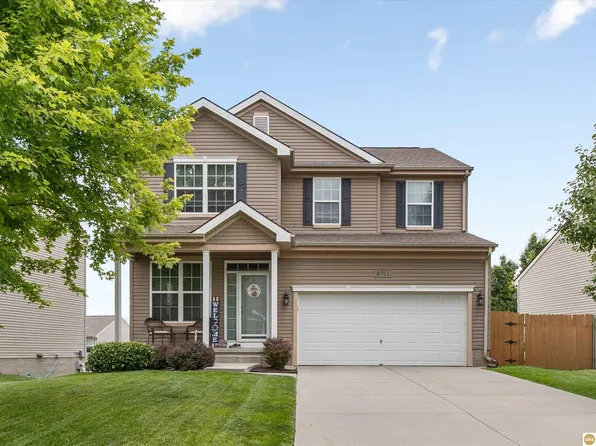 8701 S 163rd Ave, Omaha, NE 68136