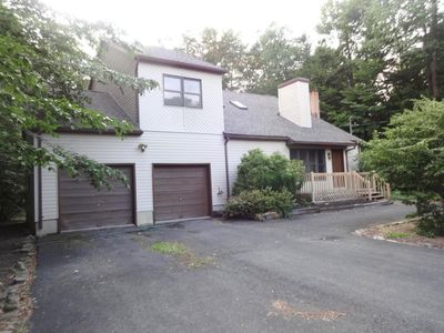 2117 Geraci Pl, Tobyhanna, PA, 18466