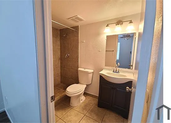 530 N Williams #D — Photo 14