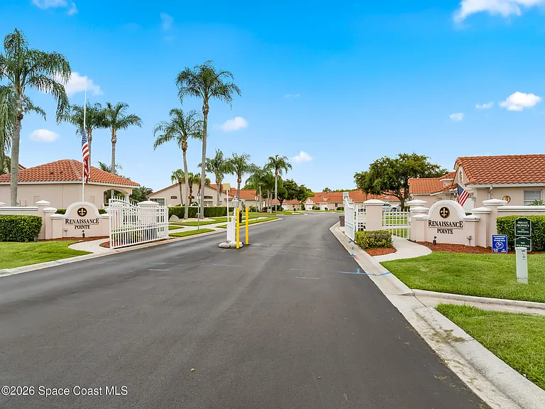 Shell Cove Dr — Photo 40