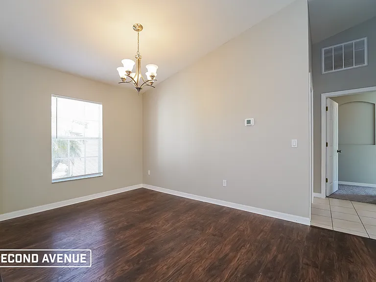 3653 Valley Ter — Photo 7