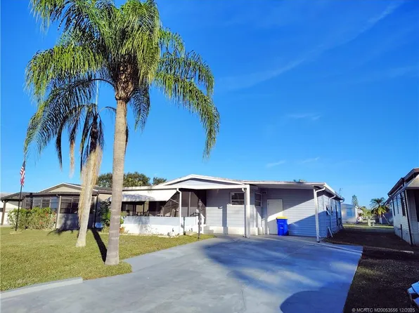 2581 SW Pontiac Pl, Stuart, FL 34997