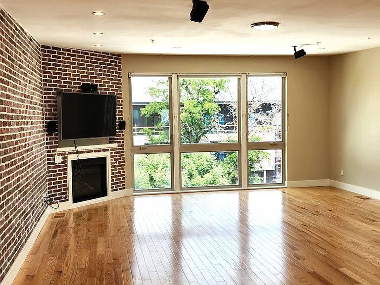 3040 Zuni St #D-1 — Photo 23