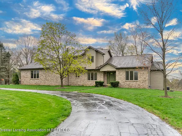 3381 Camino Del Sol Dr, Williamston, MI 48895