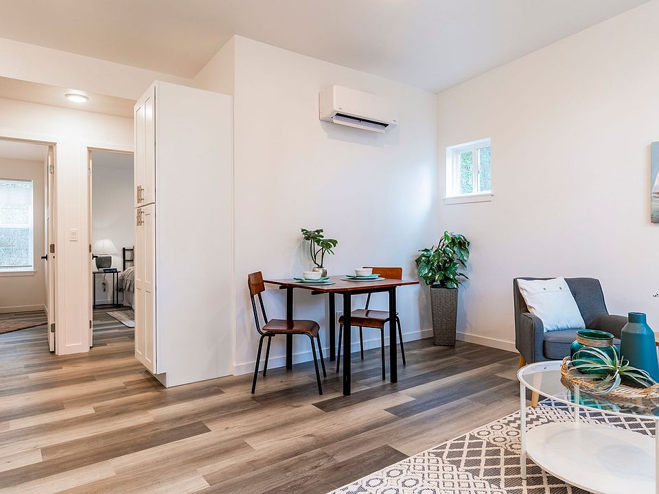 Discovery Road, LLC (Sherman St.) 1862 Sherman St Port Townsend WA