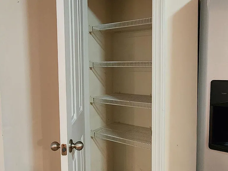 302 Savannah Dr — Photo 11