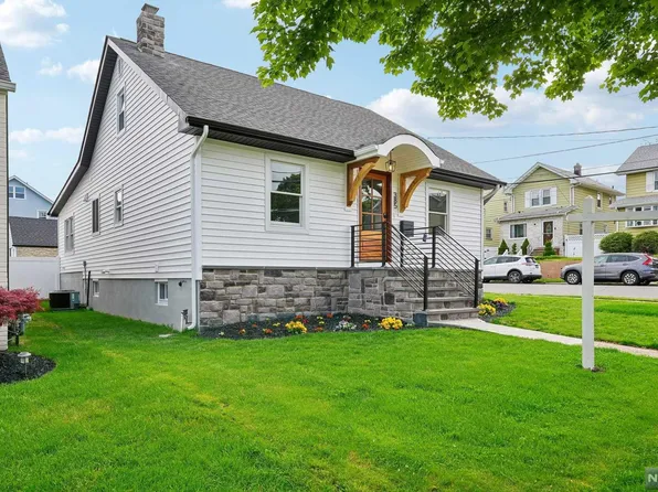385 Copeland Ave, Lyndhurst, NJ 07071