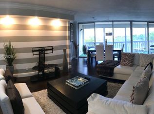 Environ, Fort Lauderdale, FL 33319