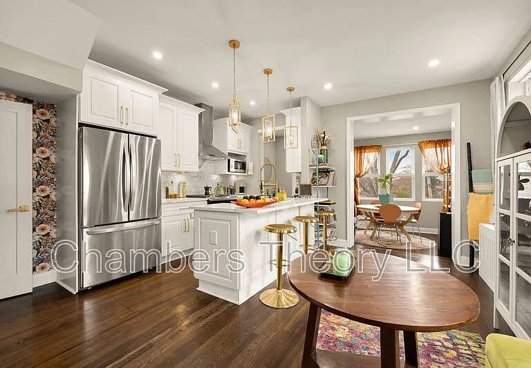 2124 N Capitol St NW — Photo 4