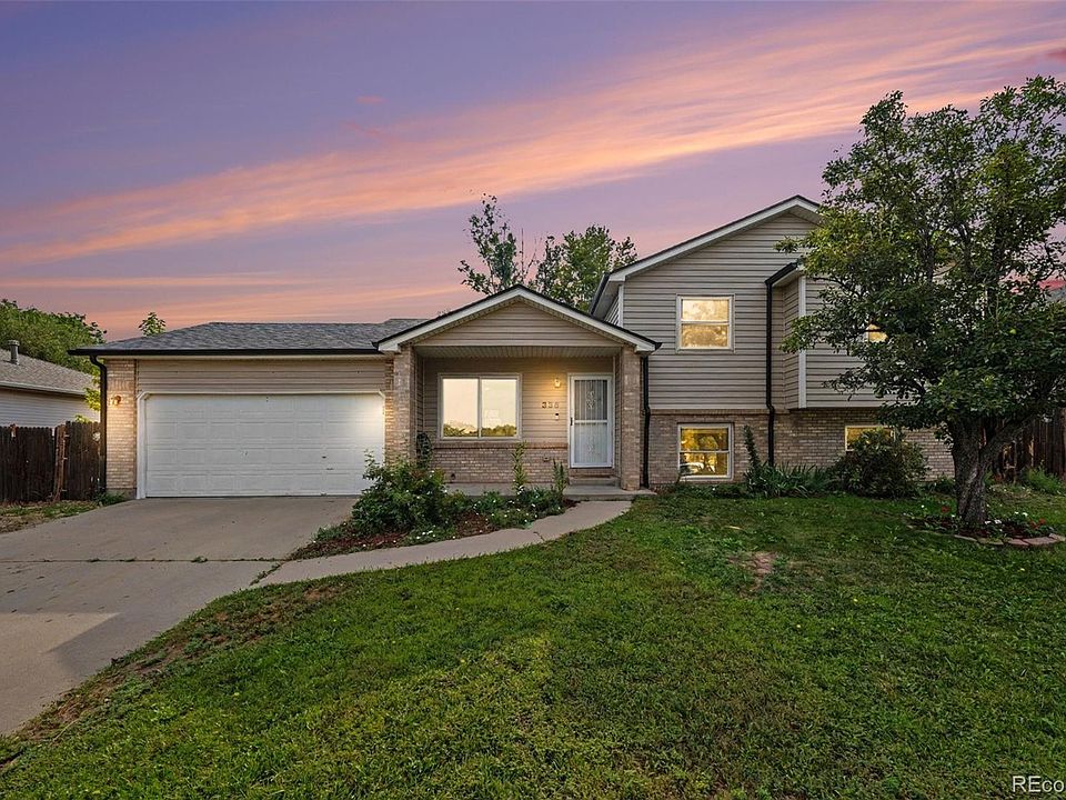 1st image of 336 Aspen Drive