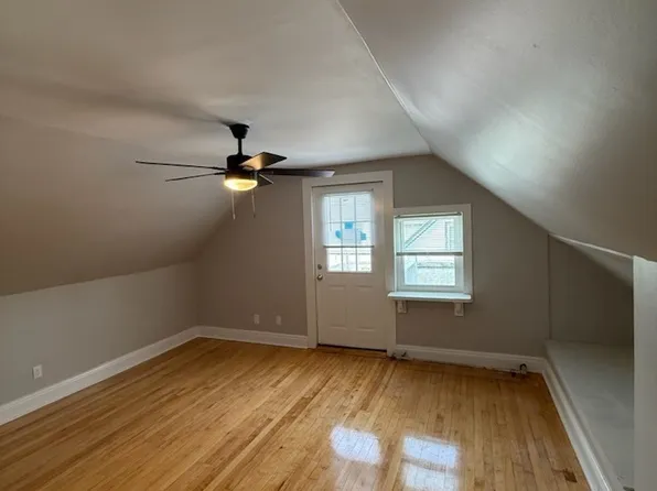 21 Wall St, Foxboro, MA