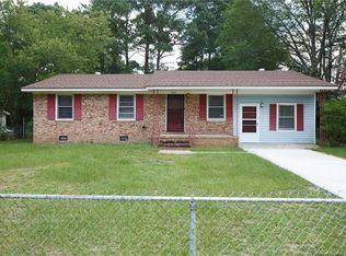 5016 Onslow St, Fayetteville, NC 28311