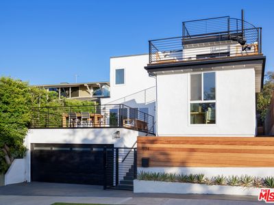574 Mount Holyoke Ave, Pacific Palisades, CA, 90272