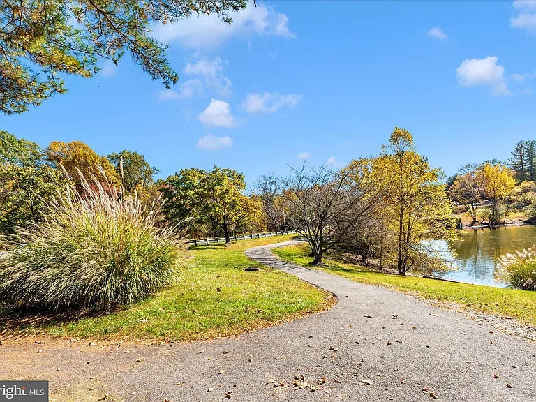 18273 Leman Lake Dr — Photo 30
